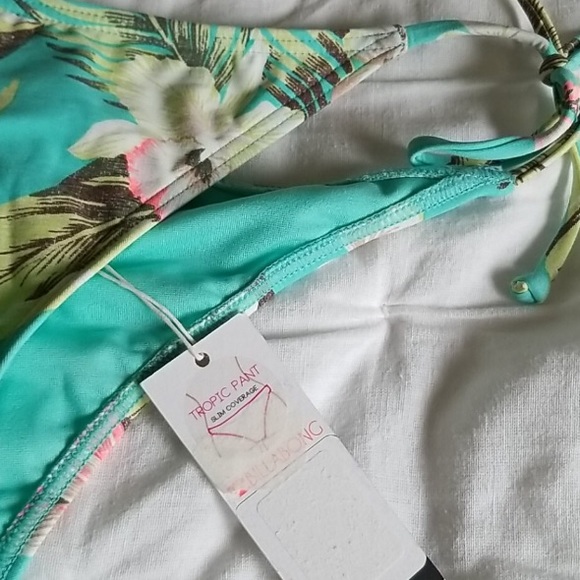 Billabong Bikini - Picture 4 of 12